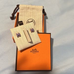 Hermes. Mini H pop stud Earrings - light purple/violet with rose gold hardware